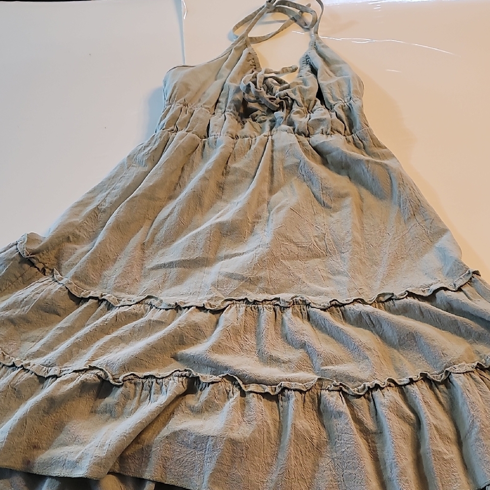 Shien Halter Dress in Pastel Green Size Mgirl